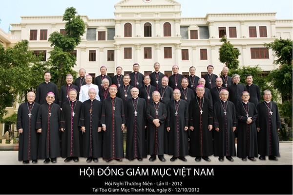Thư Của Đức Tổng Giám Mục Chủ Tịch Hội Đồng Giám Mục Việt Nam Kính Gửi Đức Thánh Cha Bênêđictô XVI
