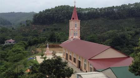 Thiệp mời khánh thành nhà thờ giáo họ Ba Luồng, giáo xứ Tân Quang