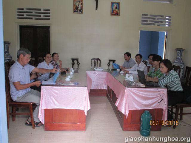Các thành phần tham dự buổi họp Linh đạo