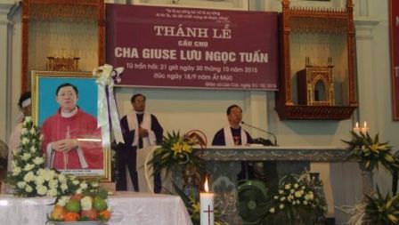 Giáo xứ Lào Cai dâng lễ đưa chân cha Giuse Lưu Ngọc Tuấn