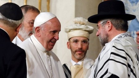 Đức Phanxicô thăm Hội đường Do Thái ở Roma: "Quá khứ phải là bài học cho hiện tại và tương lai"