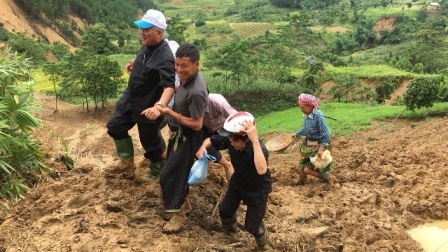 Đạo Yêu Thương Và Mùa Mưa Lũ Nơi Vùng Tây Bắc