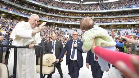 Đức Thánh Cha tại cuộc gặp gỡ các Gia đình năm 2018 (Vatican Media)