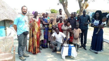 Đức cha Christian Carlassare và cộng đoàn của ngài ở Nam Sudan 