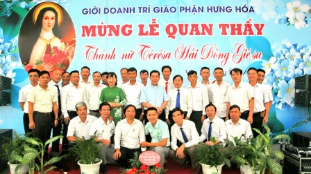 Giới Doanh trí Giáo phận Hưng Hoá mừng lễ quan thầy và kỷ niệm 10 năm thành lập