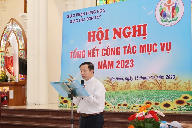 Cha Giuse Nguyễn Trọng Dưỡng - phụ trách Ban Mục vụ Giáo dân giáo hạt công bố 5 thành viên của Ban chấp hành Mục vụ giáo hạt khóa VIII nhiệm kỳ (2023 - 2027)