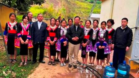 Giáo xứ Sơn La và Nhóm Thiện Nguyện Gia Kiệm lắp đặt hệ thống nước sạch cho dân tộc hai xã Long Hẹ và Co Mạ 