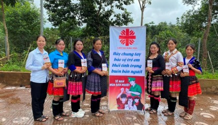 Caritas Hưng Hóa – Truyền thông về bảo vệ ngôi nhà chung và phòng chống nạn buôn người tại Giáo xứ Nậm Pồ, tỉnh Điện Biên