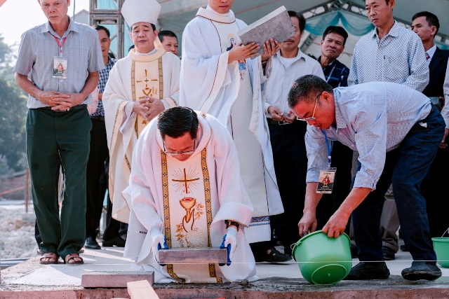 Cha Quản hạt Giuse Giuse Nguyễn Văn Úy