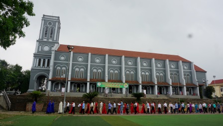 Giáo Xứ Phi Đình Hành Hương Năm Thánh Phiên Thứ 2 Tại Nhà Thờ Yên Tập