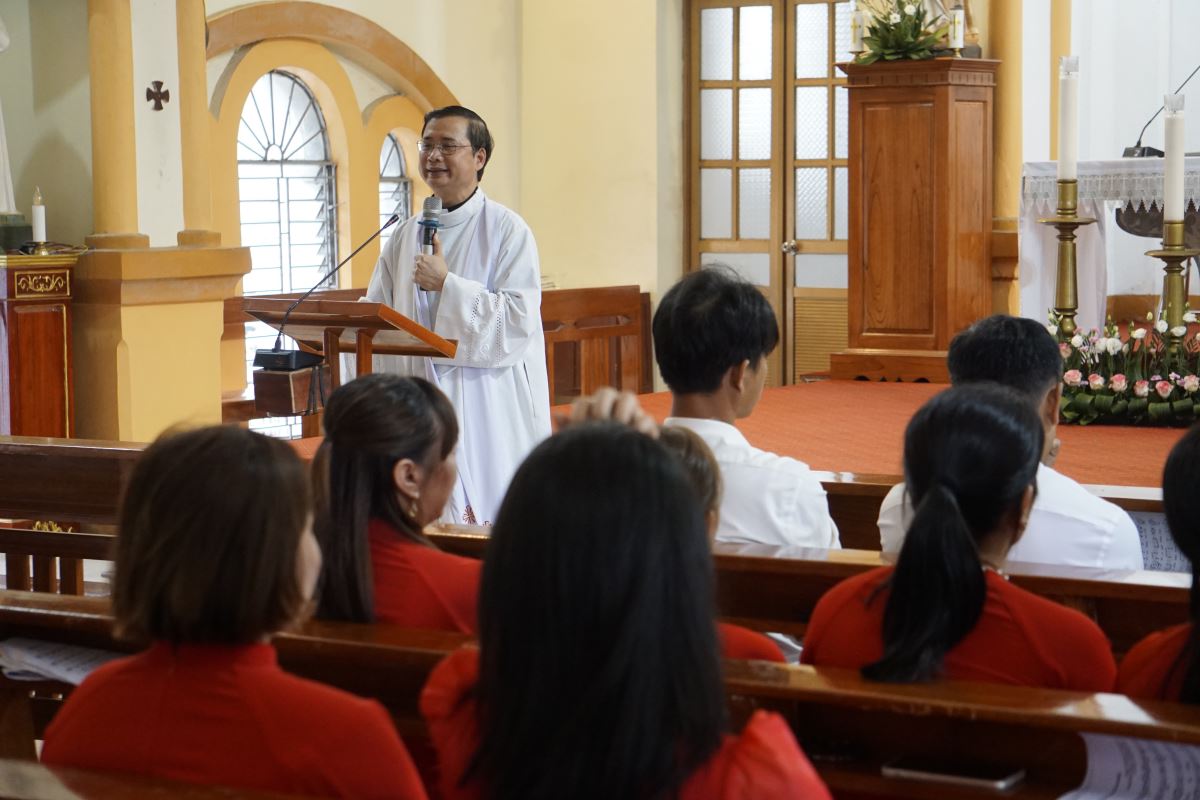 Cha Giuse Nguyễn Văn Toàn. SDB, chia sẻ chuyên đề về Năm Thánh