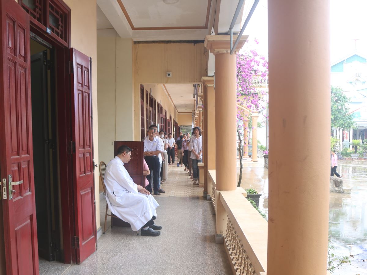 Lãnh nhận Bí tích Hòa giải