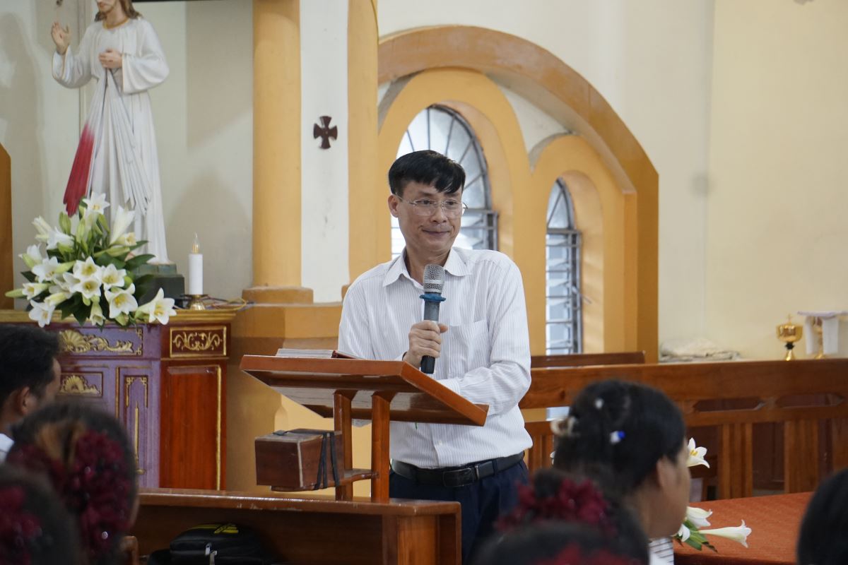 Cha Giuse Nguyễn Ngọc Ngoạn chia sẻ chủ đề Năm Thánh