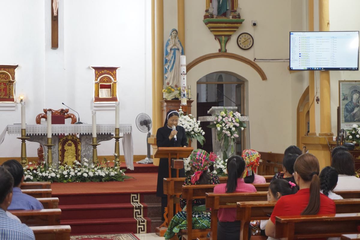 Dì Maria Nguyễn Thị Vân chia sẻ tĩnh tâm