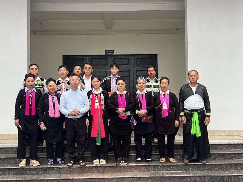 Anh chị em Dân tộc Dao