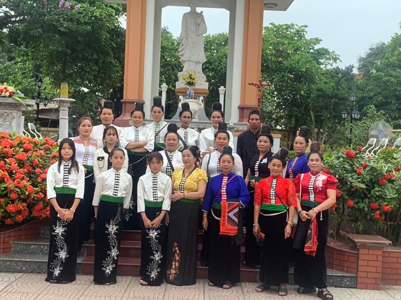 Anh chị em Dân tộc Thái