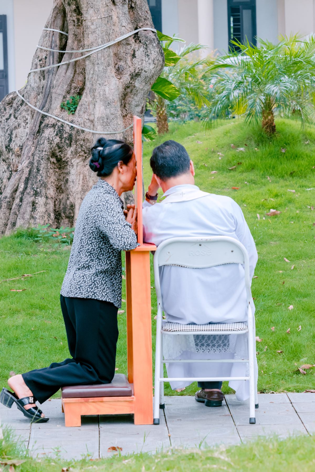 Lãnh nhận Bí tích Hòa giải