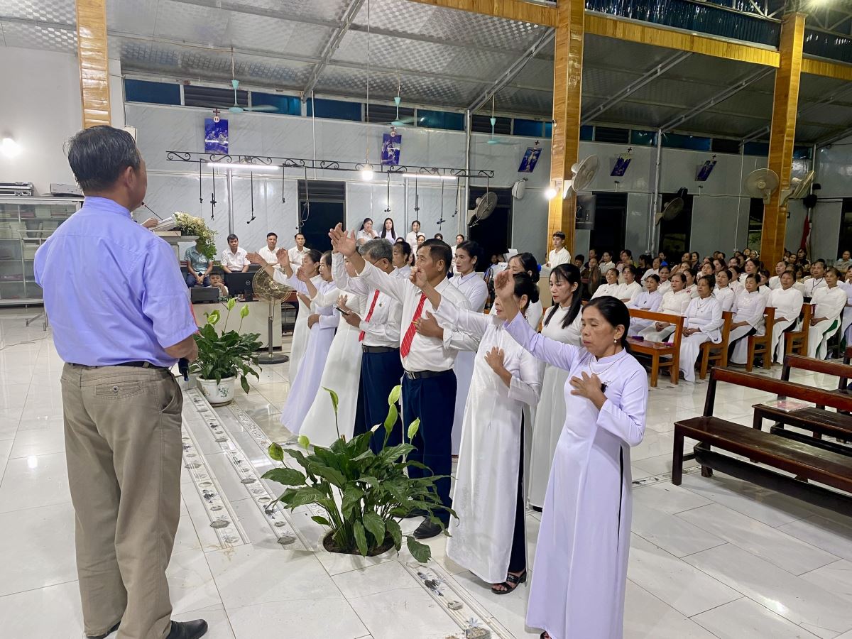 thành viên Tuyên hứa