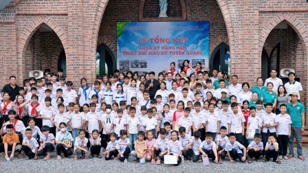 Giáo xứ Tuyên Quang: Tổng kết Khóa Kỹ Năng Mềm cho Thiếu Nhi Hè 2025