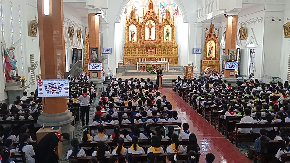 Cha Laurensô Vũ Đức Điệu – Dòng Thánh Tâm Huế chia sẻ tĩnh tâm