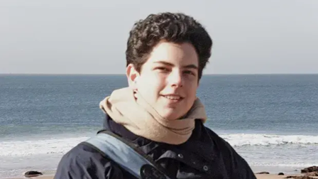 Chân Phước Carlo Acutis Được Tôn Vinh Bằng Bức Tượng Mới Tại Assisi