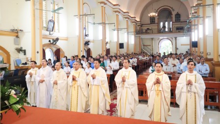 Chuẩn xứ Đồng Huệ hành hương Năm Thánh tại Nhà thờ Yên Tập