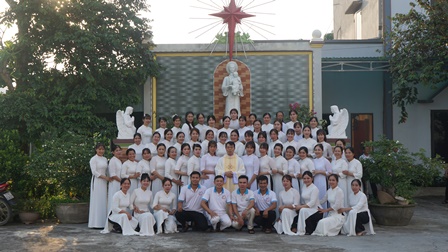 Giáo Xứ Lạc Hồng Long Trọng Mừng Lễ Sinh Nhật Đức Trinh Nữ Maria – Bổn Mạng Ca Đoàn