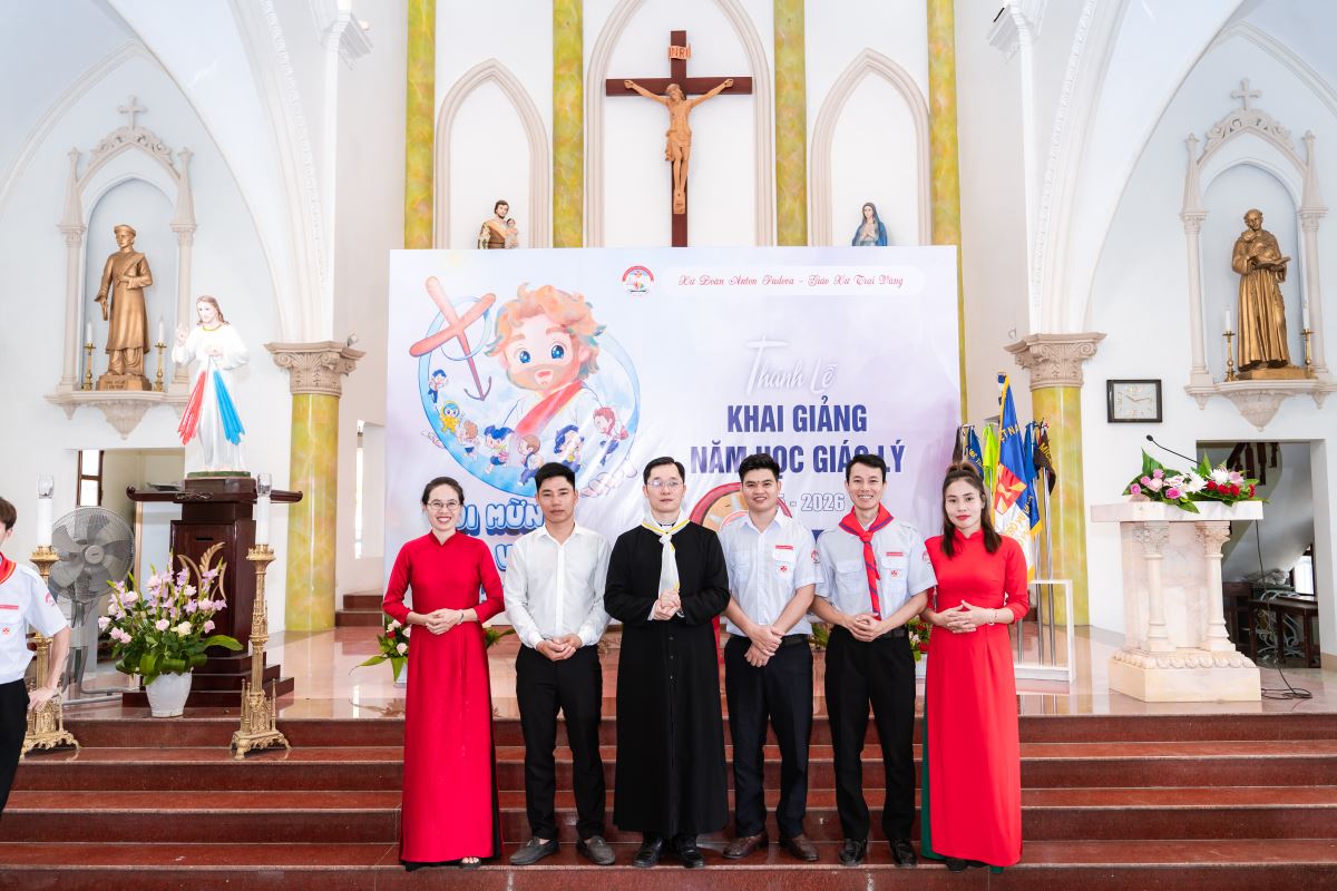 Ban Giáo vụ Giáo xứ Trại Vàng