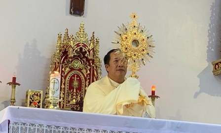 Giáo Họ Chiềng Ve Chầu Thánh Thể Thay Mặt Giáo Phận Và Hành Trình Truyền Giáo Giữa Tây Bắc Đại Ngàn