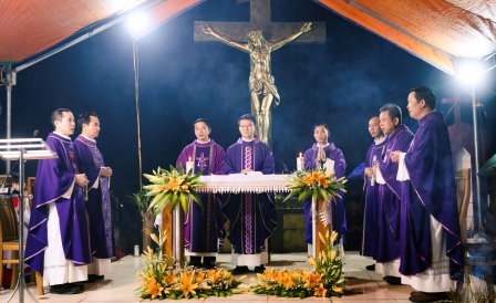 Quý Cha Quê Hương Trù Mật Dâng Lễ Cầu Cho Các Bậc Tiền Nhân