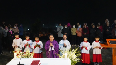 Thánh Lễ Cầu Nguyện Cho Các Linh Hồn Tại Vườn Thánh 2 – Giáo Xứ Phù Lao