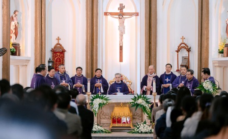 Lễ Giỗ 30 Năm Cha Cố Phêrô Doãn Quang Ngọc Tại Giáo Xứ Chiêu Ứng: Tưởng Nhớ Và Tri Ân