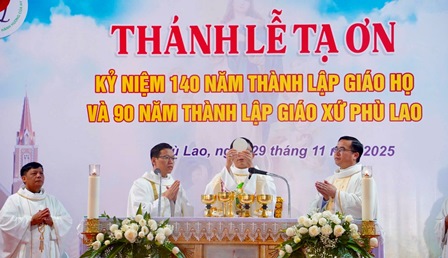 Giáo Xứ Phù Lao Thánh Lễ Kỷ Niệm 140 Năm Thành Lập Giáo Họ và 90 Năm Thành Lập Giáo Xứ