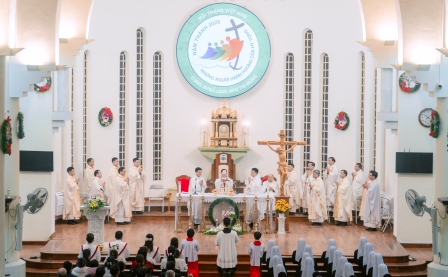 Giáo Phận Hưng Hóa Hân Hoan Mừng Lễ Đức Maria Vô Nhiễm Nguyên Tội – Bổn Mạng Thứ I Của Giáo Phận