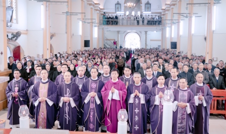 Giáo Hạt Tây Bắc Phú Thọ: Hội Nghị Tổng Kết Năm Mục Vụ Và Thánh Lễ Hành Hương Năm Thánh 2025