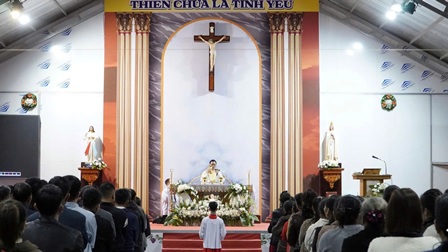 Đại Lễ Chúa Giáng Sinh Tại Giáo Xứ Phù Lao