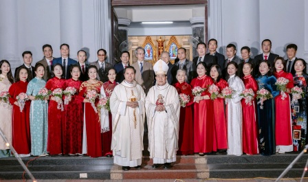 Giáo xứ Sơn Tây-Thánh lễ kỷ niệm hồng ân hôn phối
