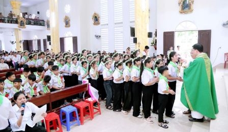 Mến Yêu Việc Nhà Chúa