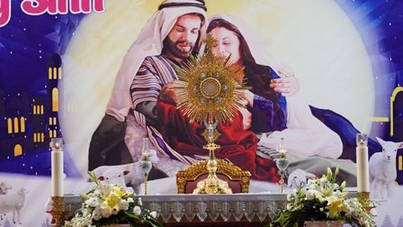 Giáo xứ Phù Lao chầu Thánh Thể thay mặt Giáo phận năm 2026