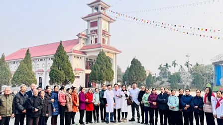 150 bệnh nhân được khám mắt miễn phí tại Cộng đoàn Don Bosco Hương Tran