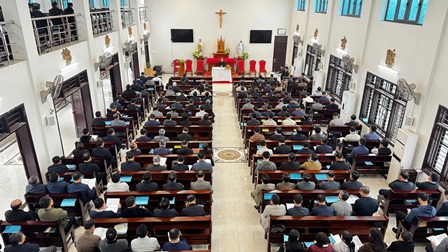 Hội Nghị Tổng Kết Công Tác Mục Vụ Giáo Phận Năm 2025 Tại Trung Tâm Mục Vụ Hà Thạch