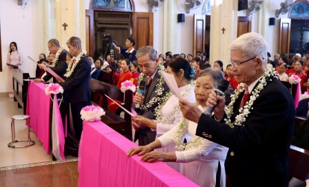 Thánh Lễ Tạ Ơn Mừng Ngọc Khánh Hôn Phối Tại Giáo Xứ Thủy Trạm