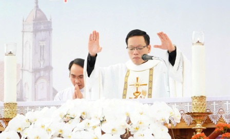 Thánh Lễ Thánh Hóa Công Ăn Việc Làm Tại Giáo Xứ Phù Lao