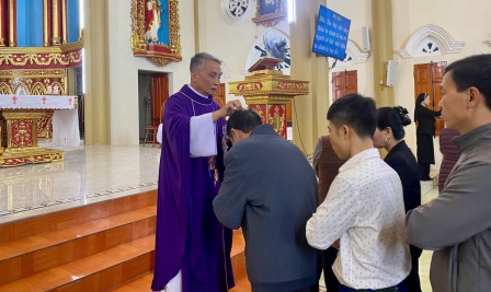 Khai mạc Mùa Chay Thánh tại Giáo xứ Lã Hoàng