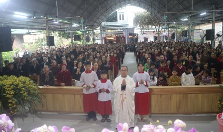 Giáo xứ Trại Sơn: Thánh lễ Thánh hóa Công ăn Việc làm Mùng Ba Tết