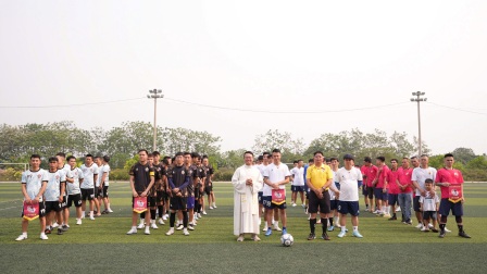 Giải bóng đá gia trưởng liên xứ 2026 khai mạc trong niềm vui mừng Chúa Phục Sinh