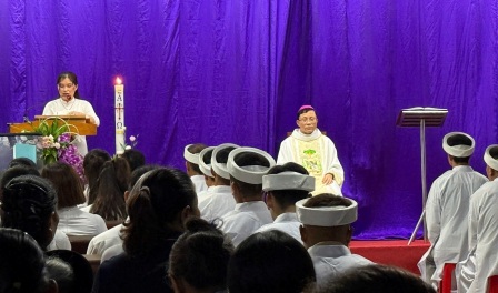 Ánh sáng Phục Sinh trên vùng Ngoại Biên Văn Bàn: Dấu ấn chuyến viếng thăm của Đức Cha Phụ tá Phao-lô