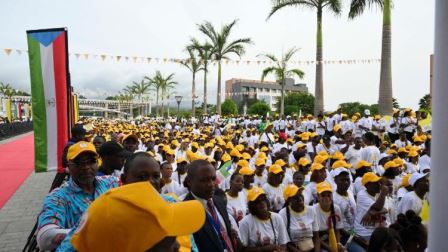 Tông du Guinea Xích Đạo] Gặp gỡ giới Văn hóa tại Đại học