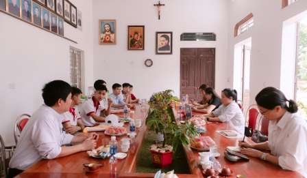 Giới Trẻ Giáo Hạt Tây Bắc Phú Thọ:  Tổng Kết Năm Học Và Sinh Hoạt Linh Hoạt Viên