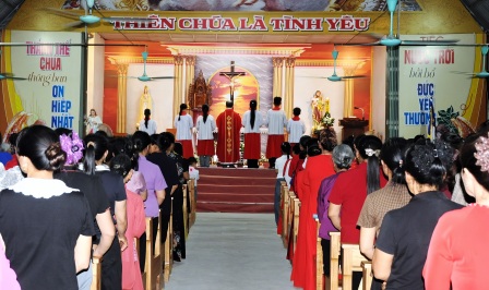 Giáo xứ Trại Sơn: Thánh lễ Chúa Thánh Thần Hiện Xuống